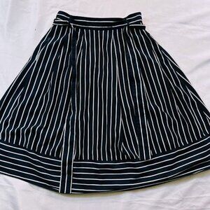 Esley Navy Blue & White Striped Midi Skirt Size M